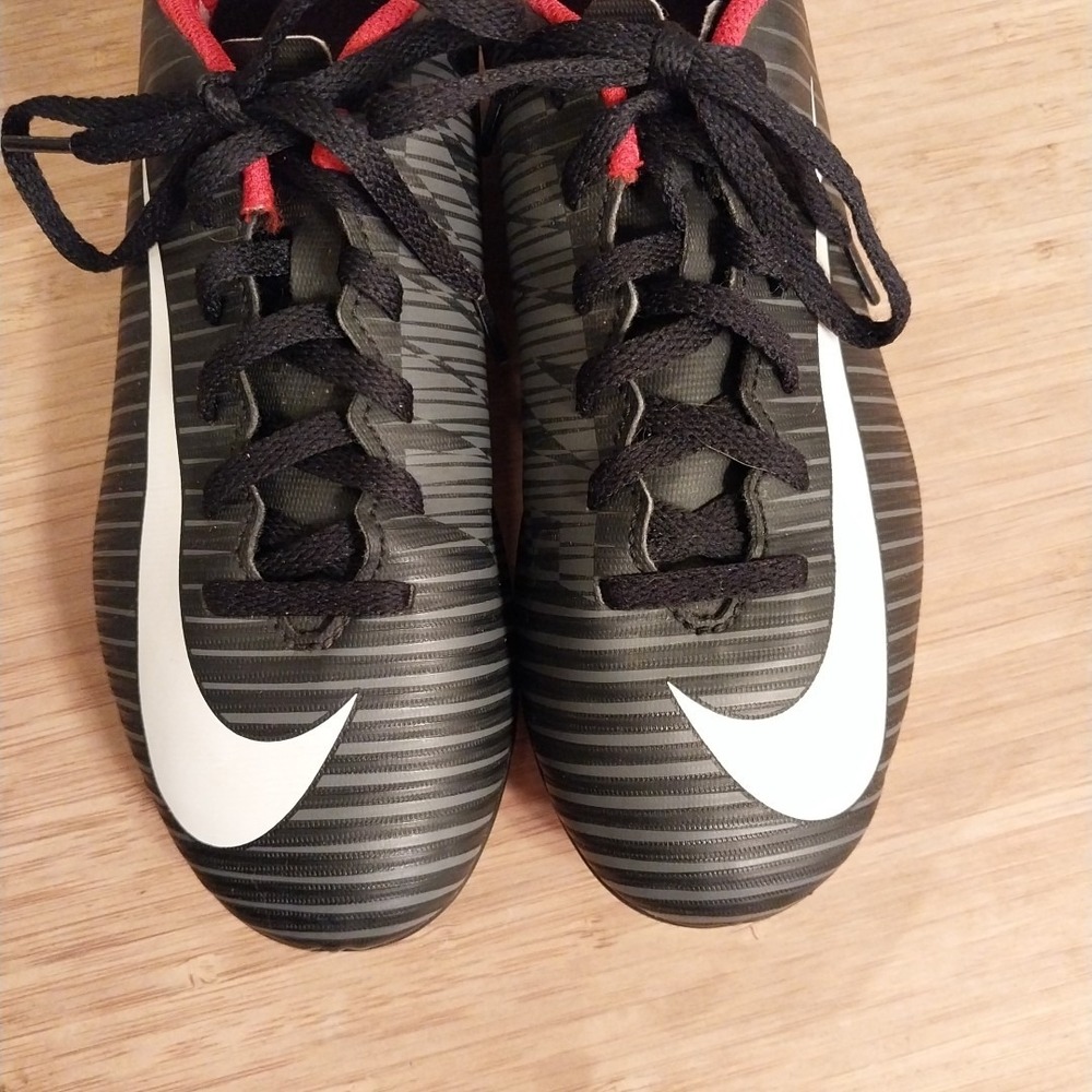 Nike Mercurial Vortex 3 Size 5Y FG Soccer Cleats Outdoor Turf Shoes 831952-042 - Picture 6 of 11